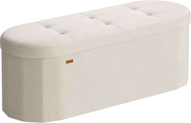 Cremeweisse Samt-Sitzbank mit grossem 110 Liter Stauraum, faltbare multifunktionale Fussbank mit einfacher Montage 38 x 110 x 38 cm