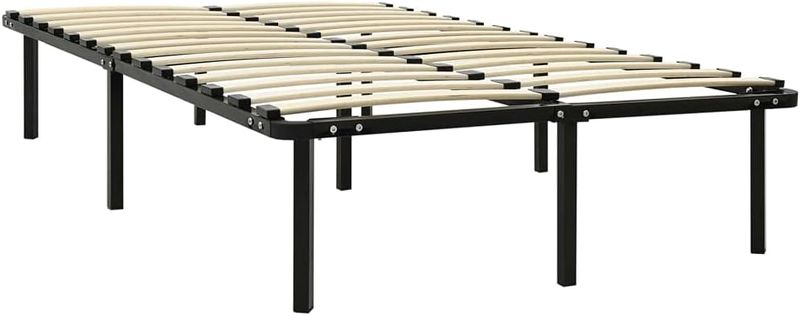 Modern gestaltetes schwarzes Metallbett mit vollwertigem Lattenrost, belastbares Doppel- und Ehebettgestell fuer den taeglichen Gebrauch 120 x 200 cm